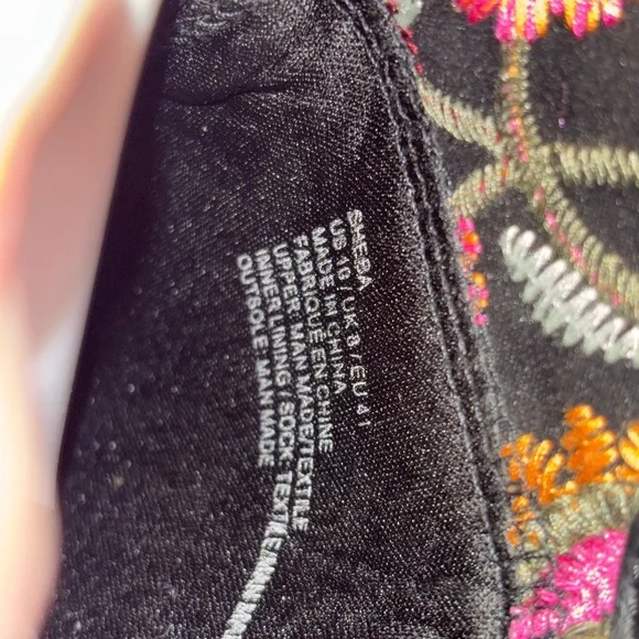 Just Fab Sheba Floral embroidered ankle boots new - Picture 8 of 8